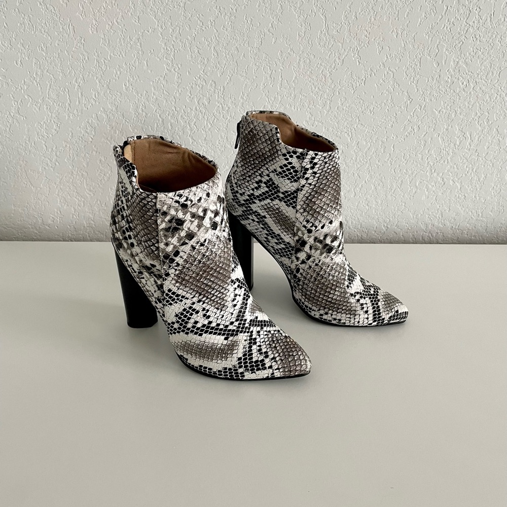 Qupid Snakeskin Booties